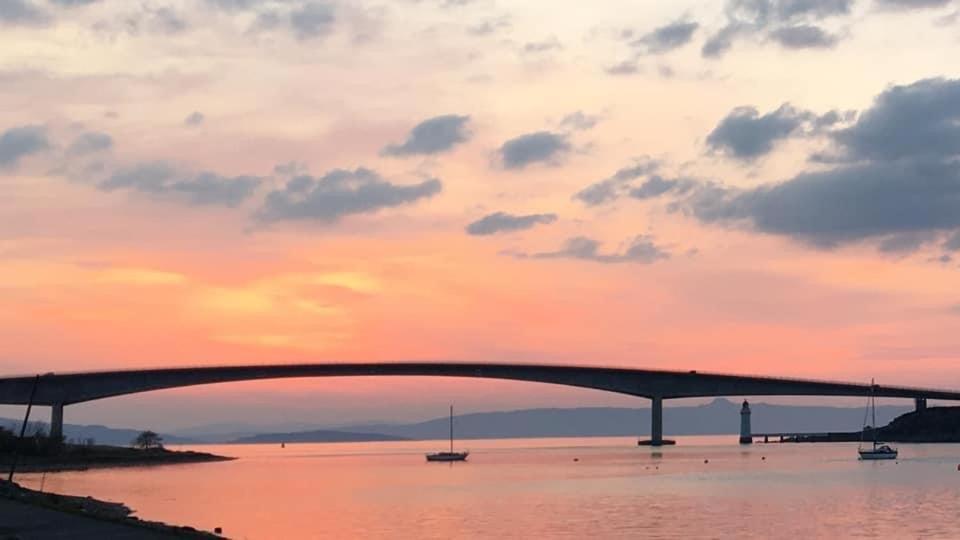 Sunset Pod